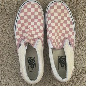 checkered pink vans